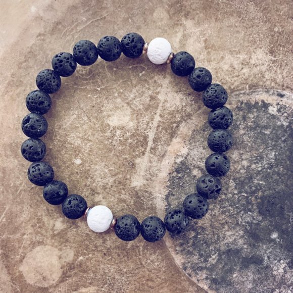 beaded lava bracelet // wrist mala bead bracelet - Picture 2 of 5